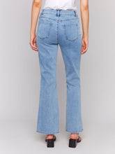 Load image into Gallery viewer, Charlie b Front Slit Embroidered Jean