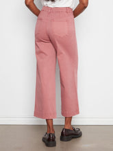Load image into Gallery viewer, Charlie b Cropped Twill Pant with Patch Pockets