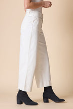 Load image into Gallery viewer, Habitat Refreshed Ankle Jean
