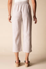 Load image into Gallery viewer, Habitat Capri with a Pleat Button Detail at Hem
