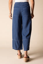 Load image into Gallery viewer, Habitat Seamed Barrel Pant
