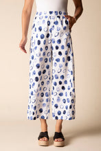Load image into Gallery viewer, Habitat Printed Barrel Pants
