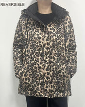 Load image into Gallery viewer, Reversible Puffer Jacket with a Detachable Hood
