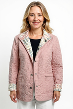 Load image into Gallery viewer, Lightweight Quilted Reversible Jacket
