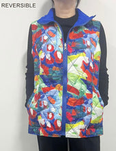 Load image into Gallery viewer, Reversible Puffer Vest with a Zip Up Front and Slash Pockets
