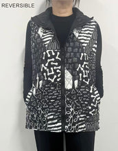 Load image into Gallery viewer, Reversible Puffer Vest with a Zip Up Front and Slash Pockets

