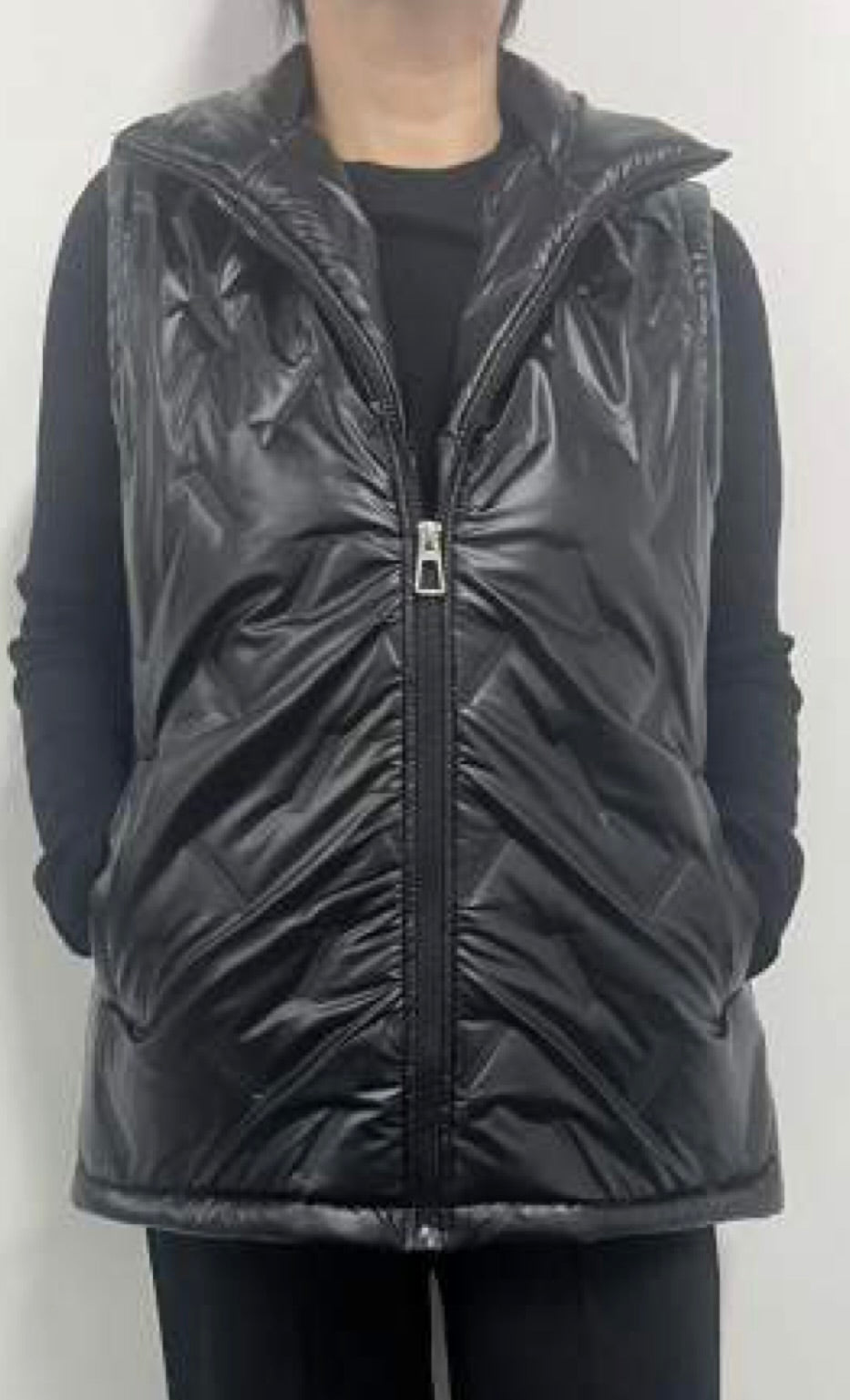 Classic Puffer Vest with Front Pockets