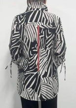 Load image into Gallery viewer, Shirt in Bold Black &amp; White Print with a Hint of Red
