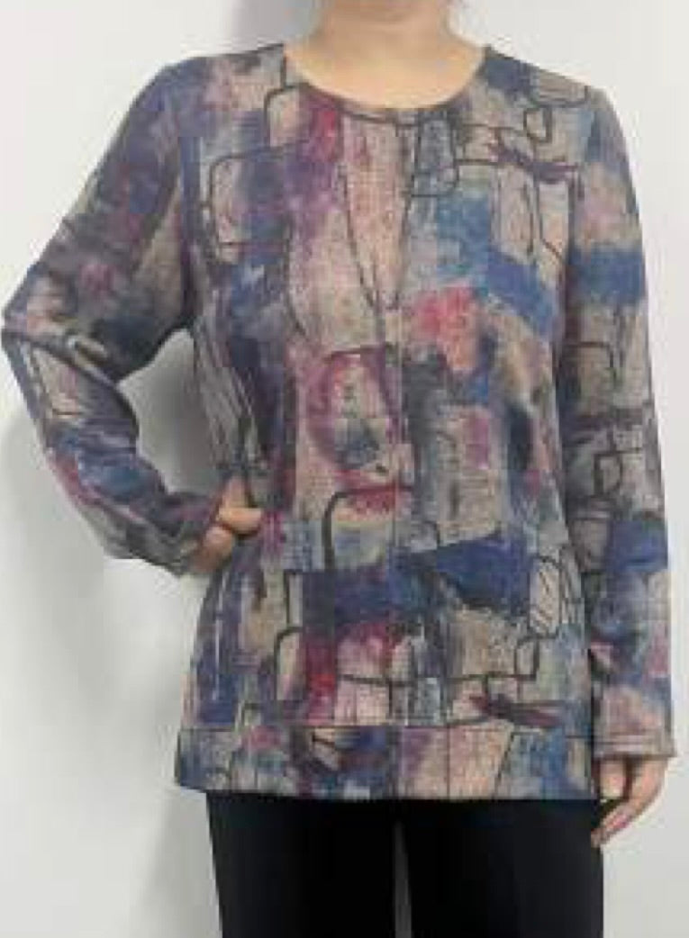Printed Pullover Top with Round Neck and Long Sleeve