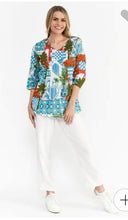 Load image into Gallery viewer, One Summer Tina V-Neck Pleated Top with 3/4 Sleeves
