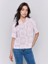 Load image into Gallery viewer, Charlie b Short Sleeve Printed Woven Blouse with 1 Chest Pocket
