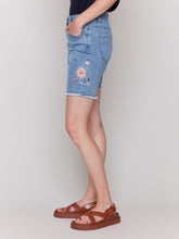 Load image into Gallery viewer, Charlie b Embroidered Fringed Hem Short
