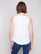 Load image into Gallery viewer, Charlie b Side Button Linen Tank Top
