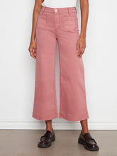 Load image into Gallery viewer, Charlie b Cropped Twill Pant with Patch Pockets
