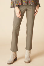 Load image into Gallery viewer, Habitat Pull On Pant with Front Seam and Pockets
